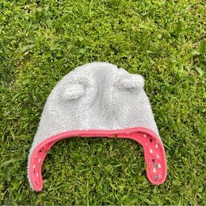 Giggle baby Hat with ears Preowned great condition 0-6 months infant